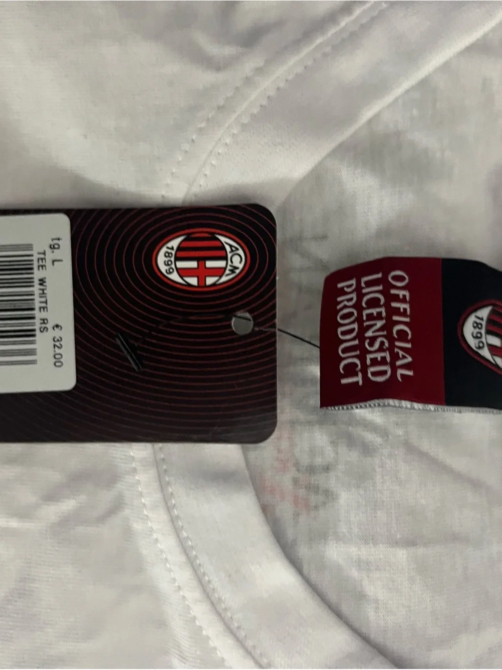 AC Milan white short